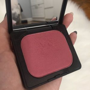 Kat Von D Blush In Heartagram